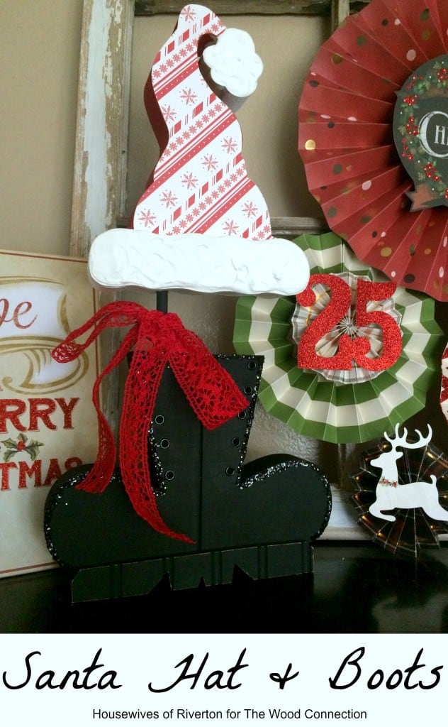 Santa Hat and Boots Christmas Wood Craft from The Wood Connection and a GIVEAWAY | www.housewivesofriverton.com