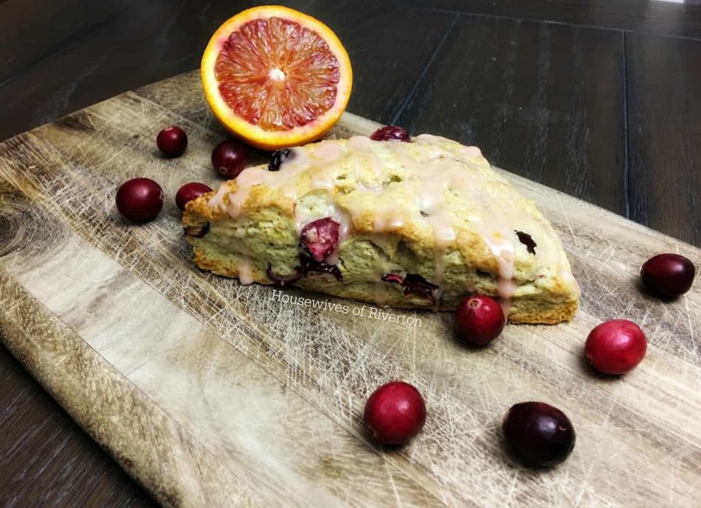 Make your mornings nice and toasty with our Cranberry Blood Orange Scones | www.housewivesofriverton.com