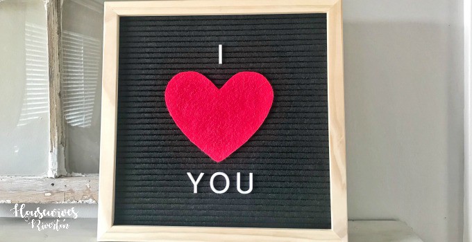 DIY Letter Board Hack (Letterboard Felt Hack) - housewivesofriverton.om